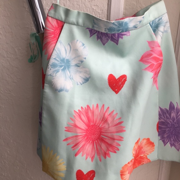 Topshop turquoise flower and heart skirt - Picture 6 of 7